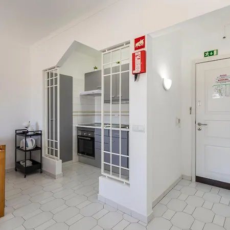 The Concierge - Pool & Sunset Balconies 公寓 *