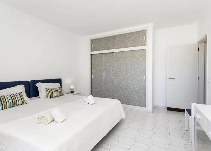 The Concierge - Pool & Sunset Balconies Apartamento