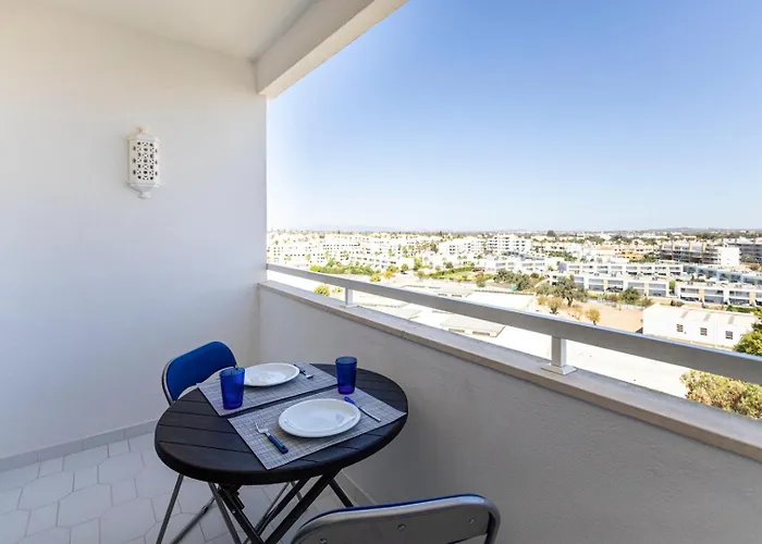 The Concierge - Pool & Sunset Balconies *