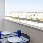 Apartamento The Concierge - Pool & Sunset Balconies *